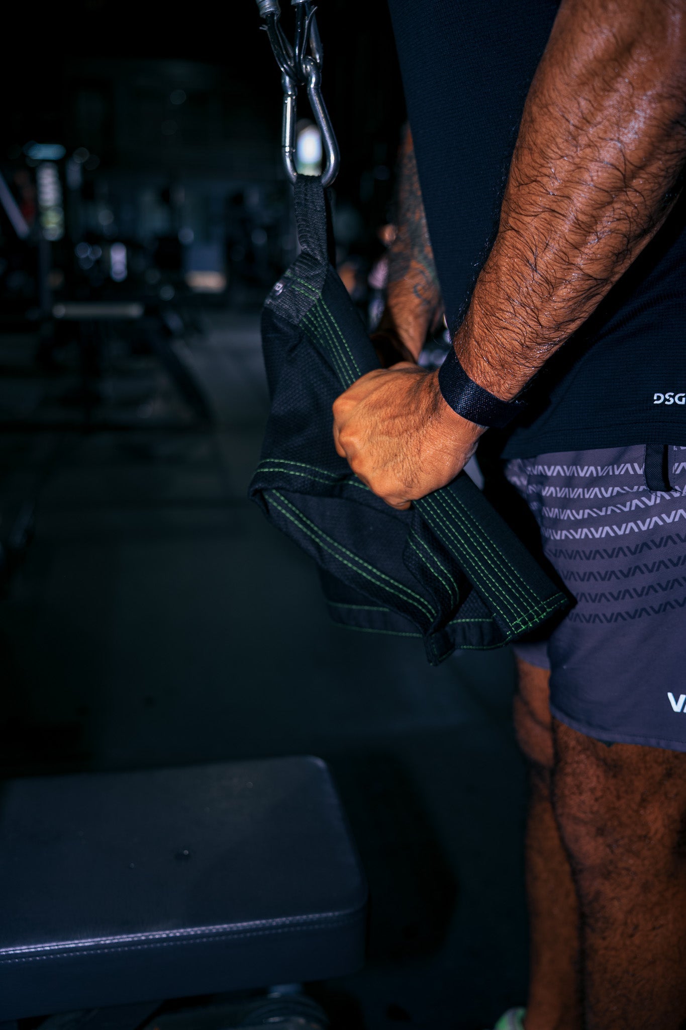 Aperto {{ GripForm Trainer}} used in BJJ, no - gi training, and strength workouts – shipped from Texas