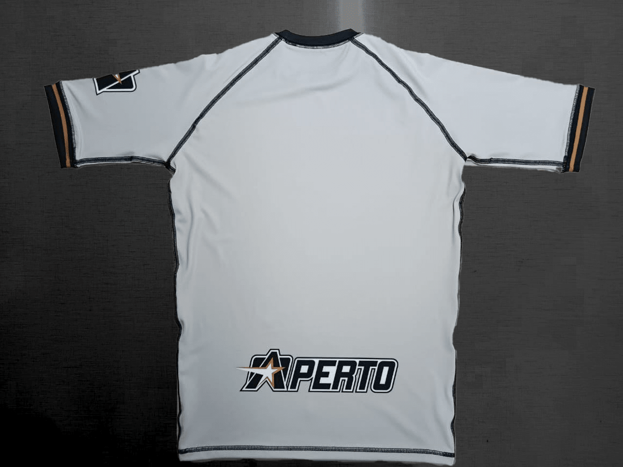 Aperto {{ GripForm Trainer}} used in BJJ, no - gi training, and strength workouts – shipped from Texas