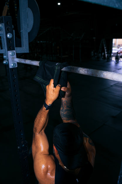 Aperto {{ GripForm Trainer}} used in BJJ, no - gi training, and strength workouts – shipped from Texas